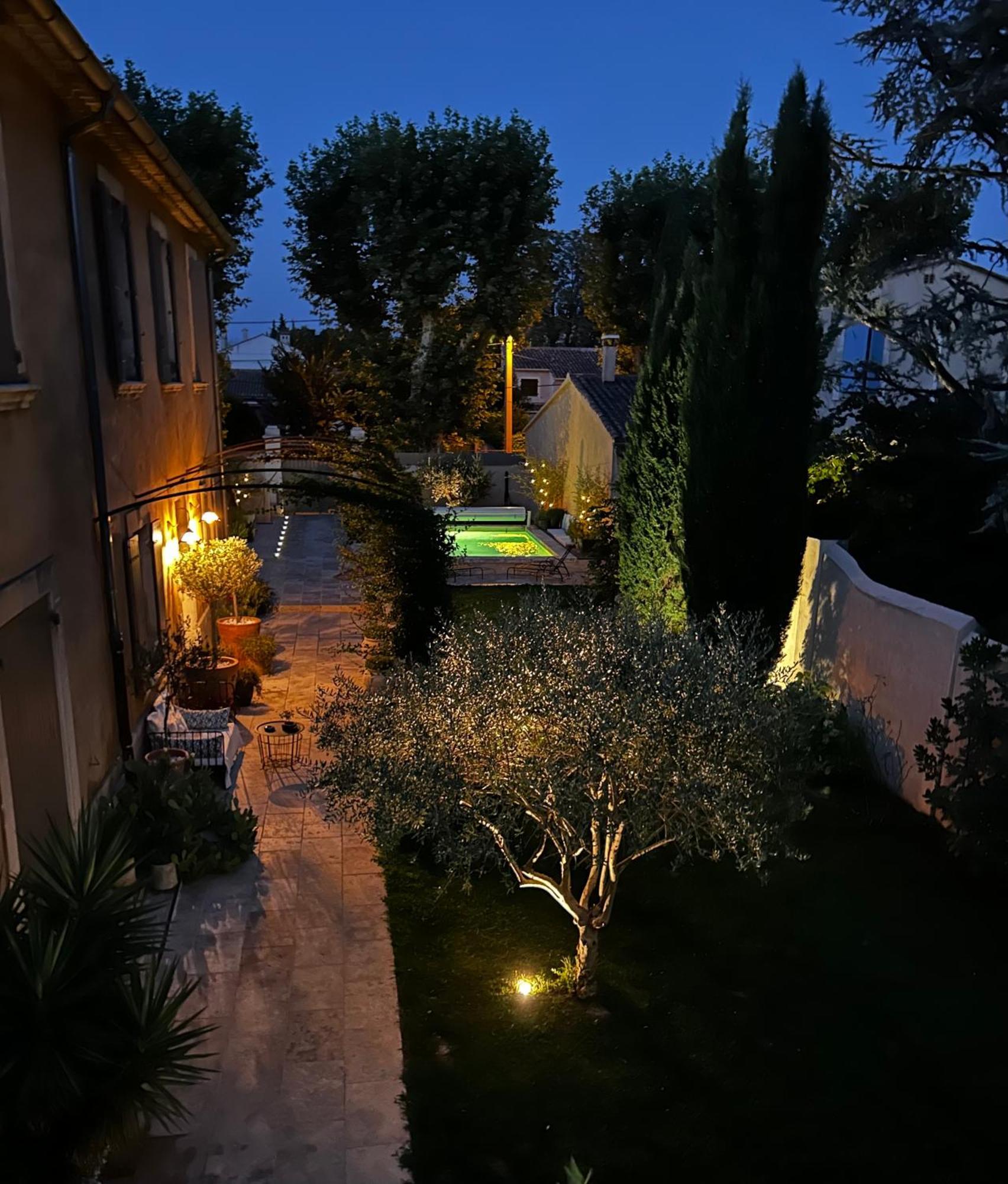 Les Tilleuls Cavaillon Exterior foto